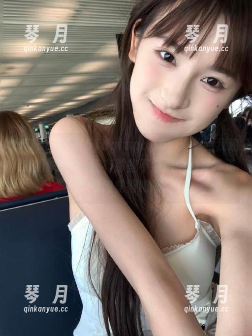 打开51cgfunapp，没想到我追逐的除了瓜，还有那些不经意的心灵鸡汤，顿时觉得唏嘘。