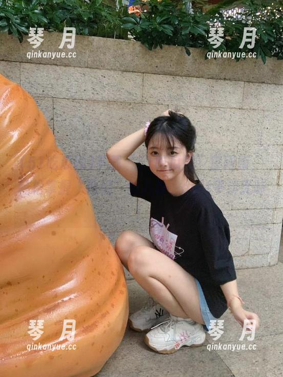 51吃瓜网 下载“51吃瓜网”官网版,轻松掌握“他们”的八卦,quit平淡无味!
