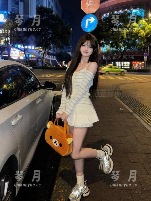 91icg 91icg每天发布的新鲜事,一边看一边摇头。