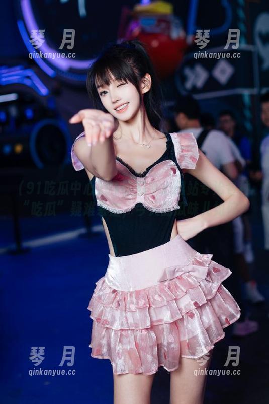 91吃瓜中心 91吃瓜中心网站专治各种“吃瓜”疑难杂症,今天的瓜味儿如何?