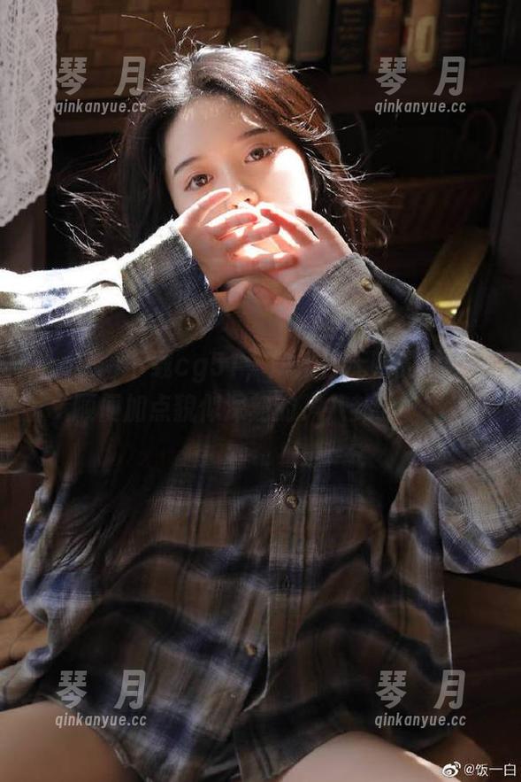 下载cg51，解救你无聊的灵魂，顺便加点貌似深刻的‘八卦盐’！