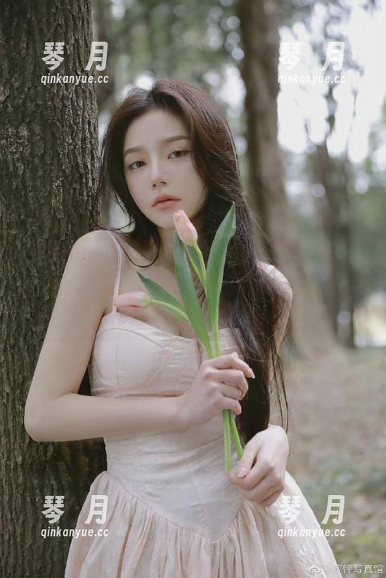 www.tttzzz 大家知道吗?在www.tttzzz668.su分享的每一个瓜都是剥开幸福的皮,快来尝尝!