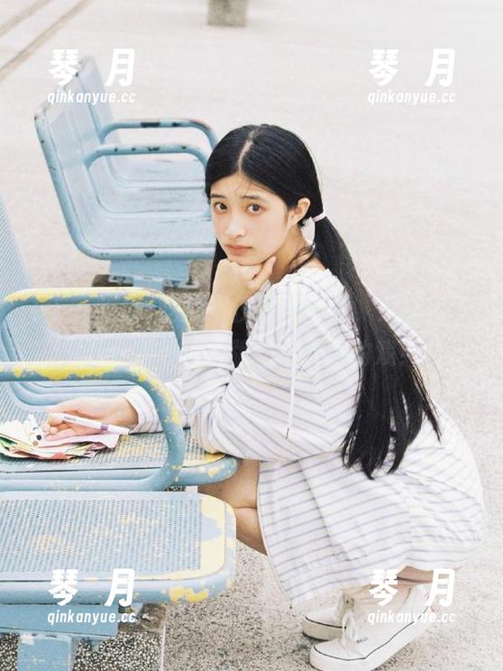 五一吃瓜 吃瓜不仅仅是消遣,尤其在“五一吃瓜苹果版”看娜娜的戏!