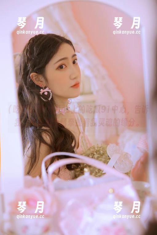 吃瓜91中心 ios上的吃瓜91中心,告诉我,八卦和心情牵扯着我灵魂的缘分。