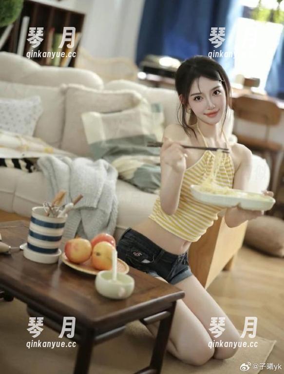 为了让黑料永久流传，吃瓜网似乎不仅是在造热点，更是在造星哦！