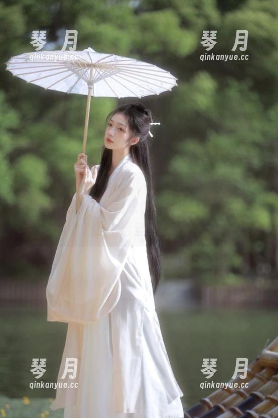 每日吃瓜更新：有人被黑料推上了风口浪尖，我想说这绝对不是我想要的生活契机啊！