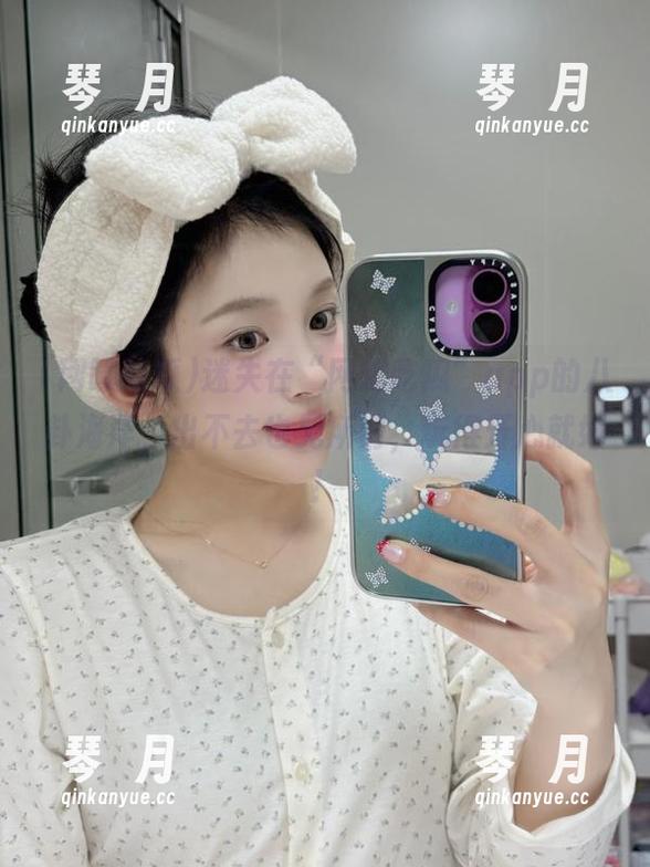 迷失在“网曝吃瓜”app的八卦海洋，出不去也无所谓，玩得开心就好！