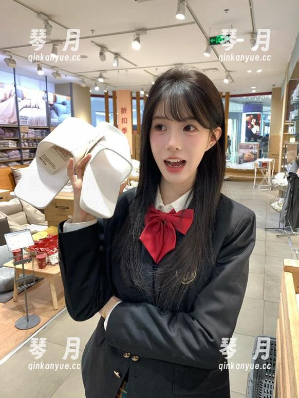 黑料不打烊 登录黑料不打烊,有心人士来抢料了吗?快点,别让狗仔们串门!