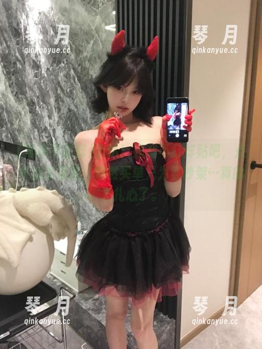 黑料不打烊 直达!黑料不打烊贴吧,点开后才发现,居然买单只为看吵架…真的太扎心了。