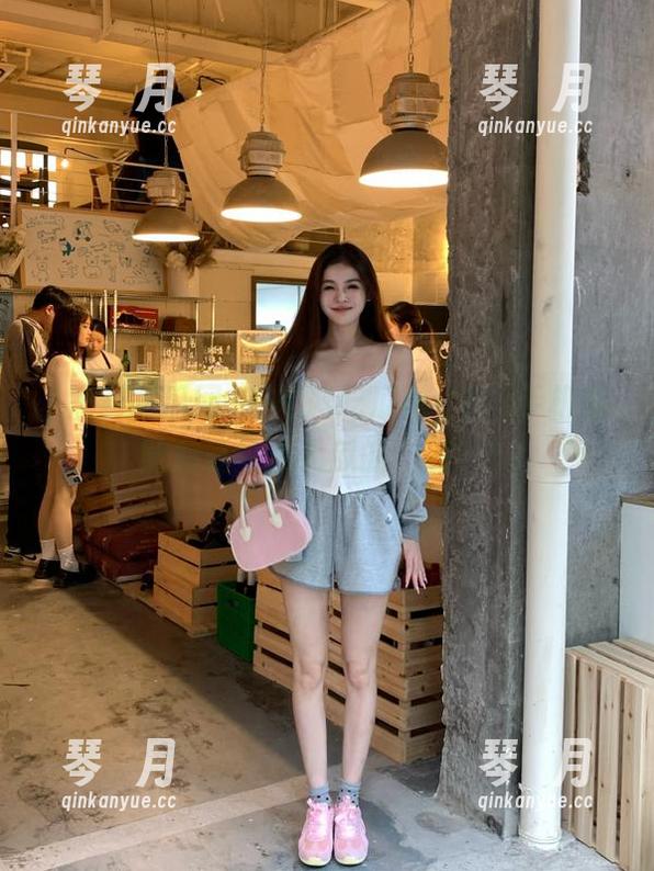 在黑料吃瓜网，ios手机也能感受热点大瓜的‘砰’！